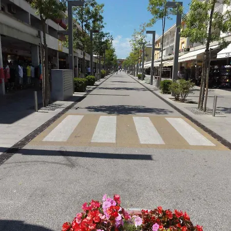In 38316 * Bibione